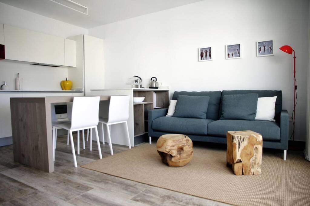 Design Vivienda V El Burgao By The Sea Apartment Costa Teguise Exterior photo